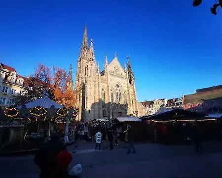 Deluxe Equipe - Hyper Centre Historique