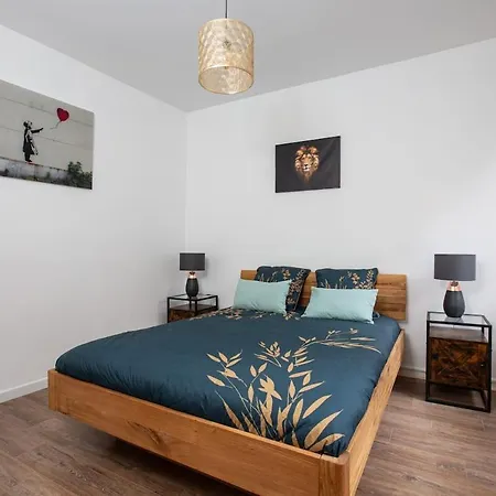 Deluxe Equipe - Hyper Centre Historique