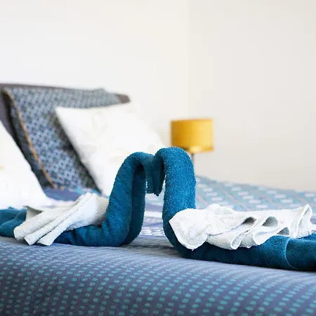 Deluxe Equipe - Hyper Centre Historique *