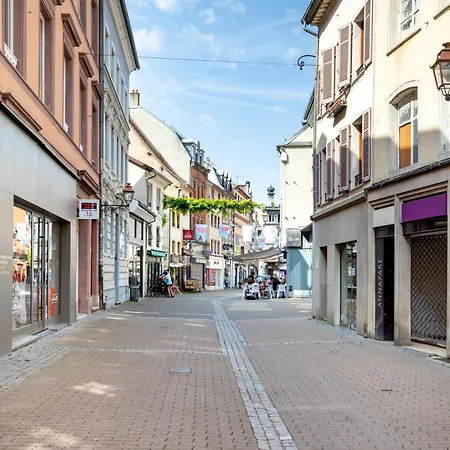 Διαμέρισμα Deluxe Equipe - Hyper Centre Historique *