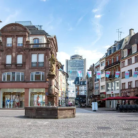 Deluxe Equipe - Hyper Centre Historique *